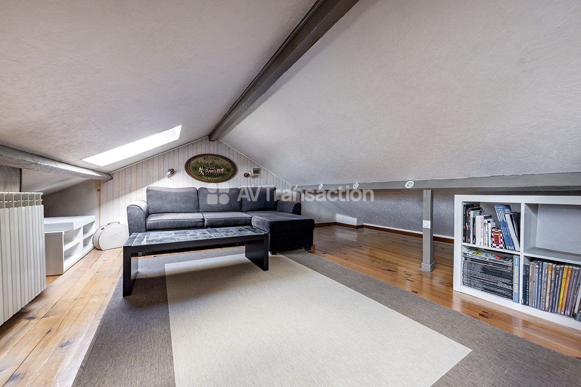 NANTERRE - LIMITE SURESNES - MAISON + DEPENDANCE - TERRAIN 424m²