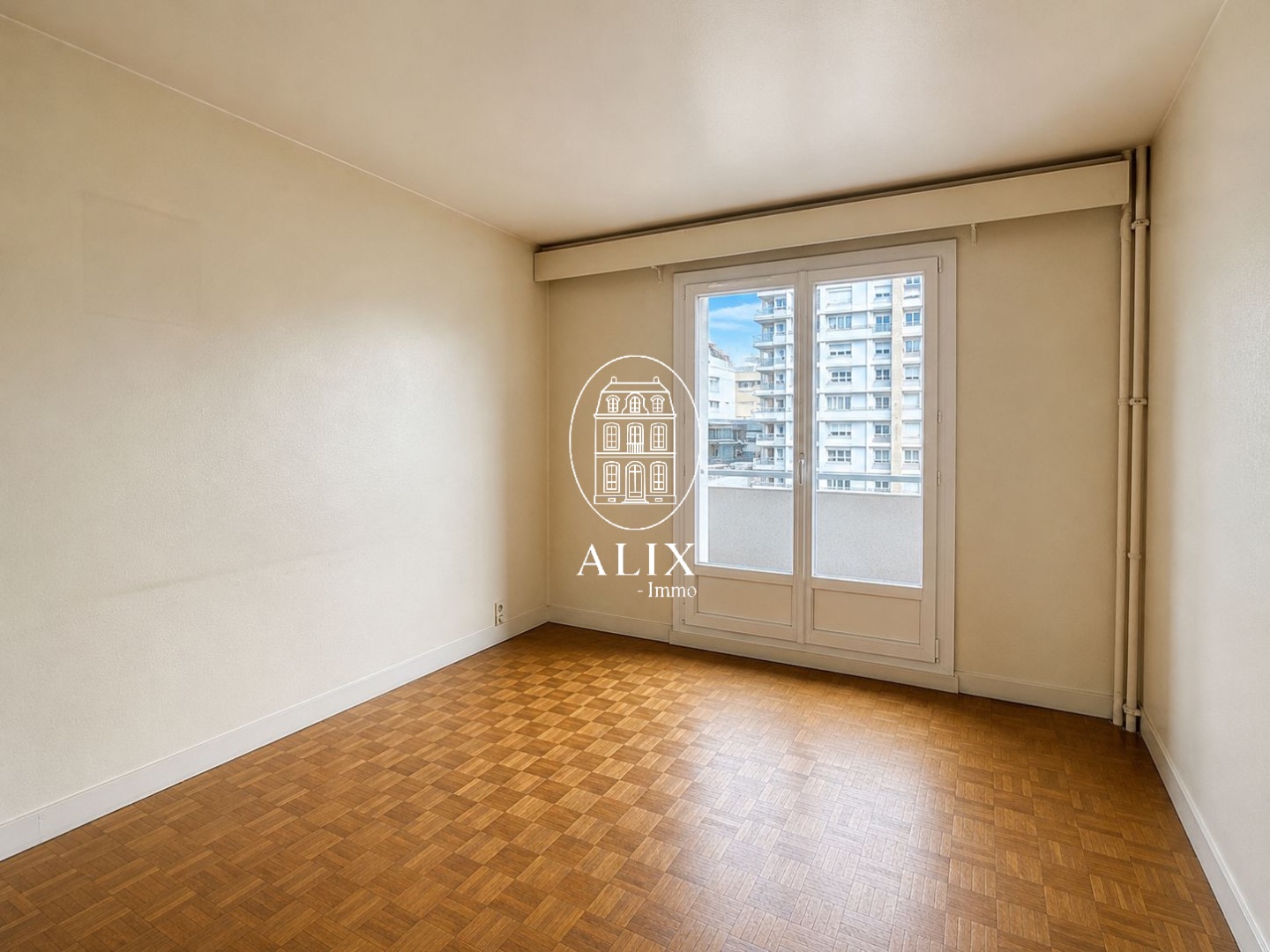 Appartement à vendre  - 4 pièce(s) - 75m2 - Levallois-perret (92300)