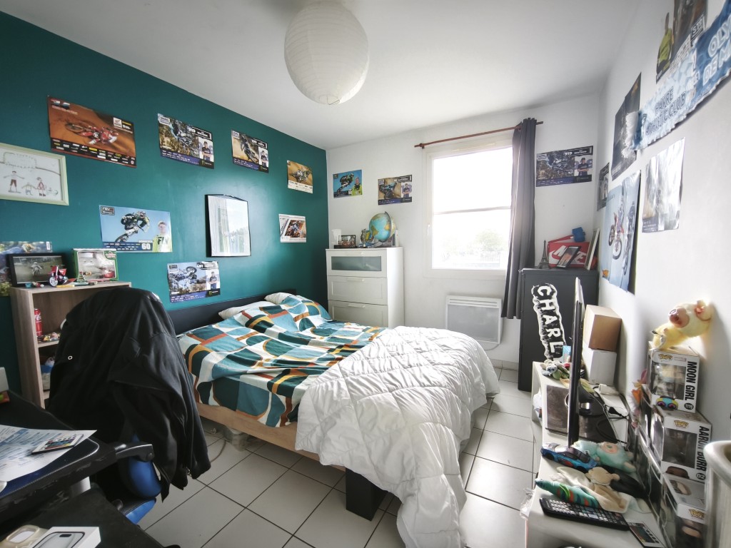 Maison à vendre  - 5 pièce(s) - 100m2 - Montils (17800)