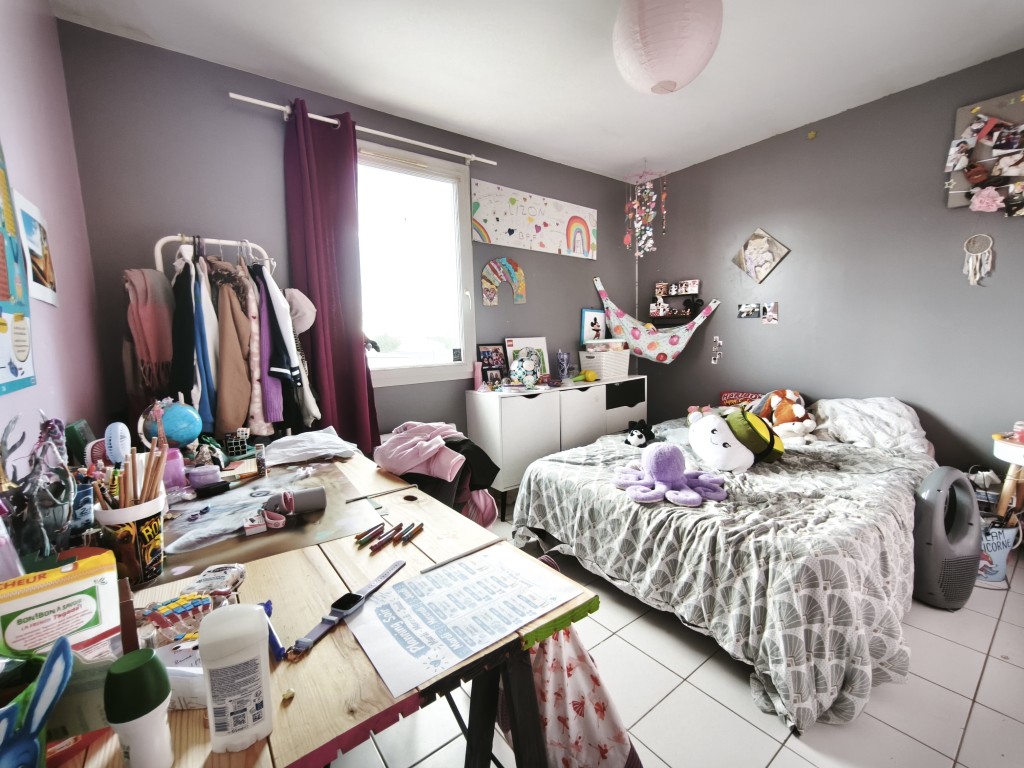 MONTILS – Pavillon plain-pied 4 chambres – Terrain de 1 750 m²