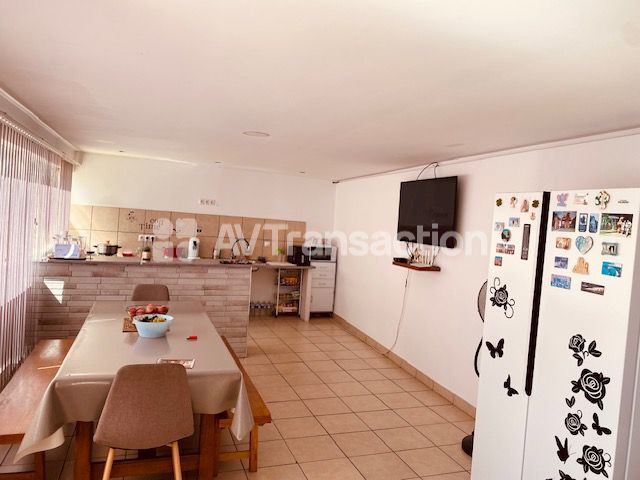 Maison à vendre  - 6 pièce(s) - 139m2 - Châteauneuf-sur-charente (16120)