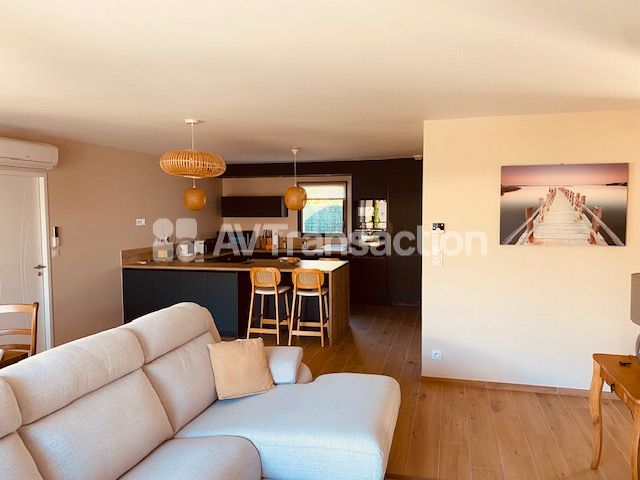 Maison à vendre  - 7 pièce(s) - 150m2 - La Couronne (16400)