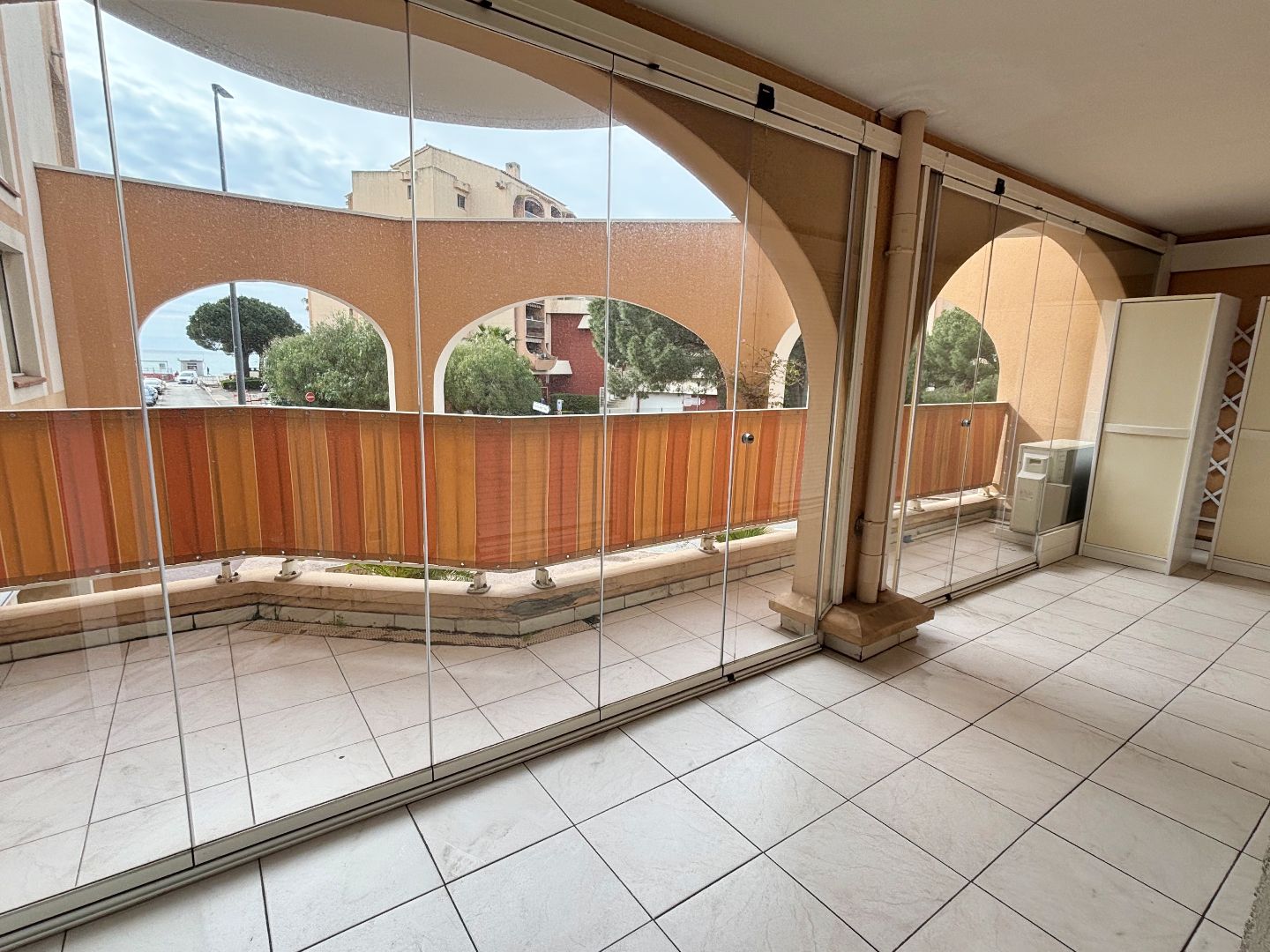 Appartement à vendre  - 3 pièce(s) - 57m2 - Fréjus (83600)