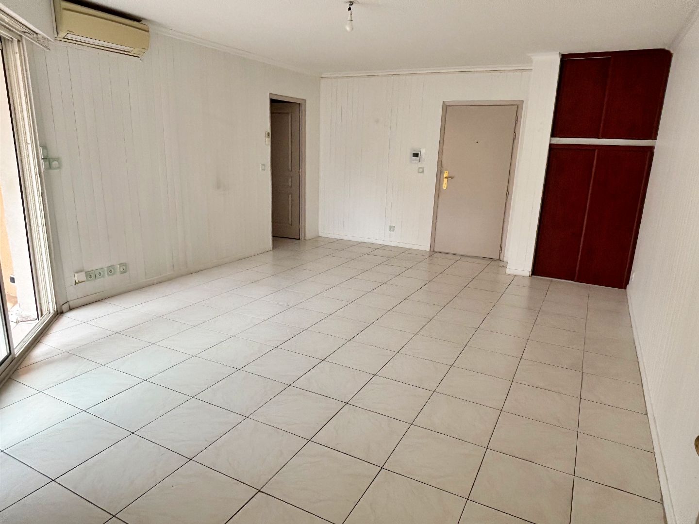 Appartement à vendre  - 3 pièce(s) - 57m2 - Fréjus (83600)