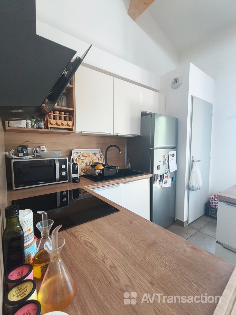 T3 Duplex, Terrasse, Beaux volumes ! 