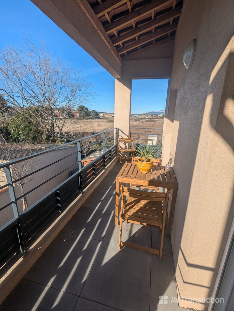 T3 Duplex, Terrasse, Beaux volumes au calme ! 
