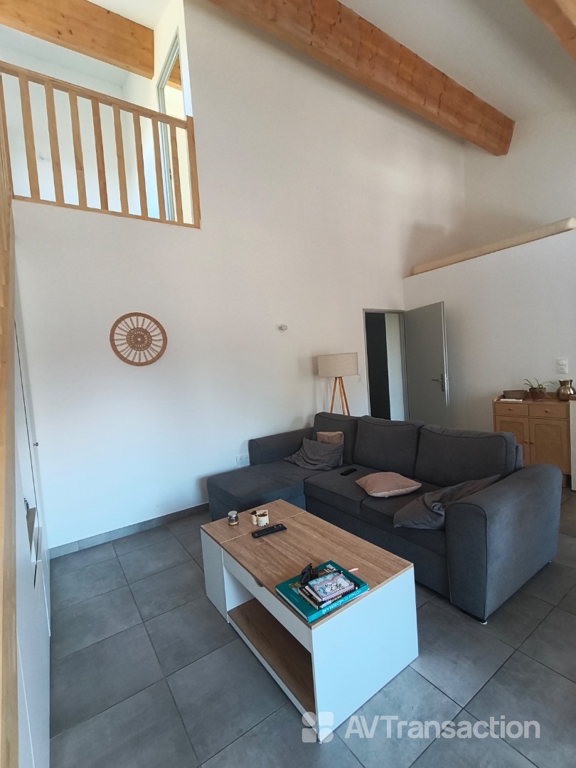 T3 Duplex, Terrasse, Beaux volumes au calme ! 