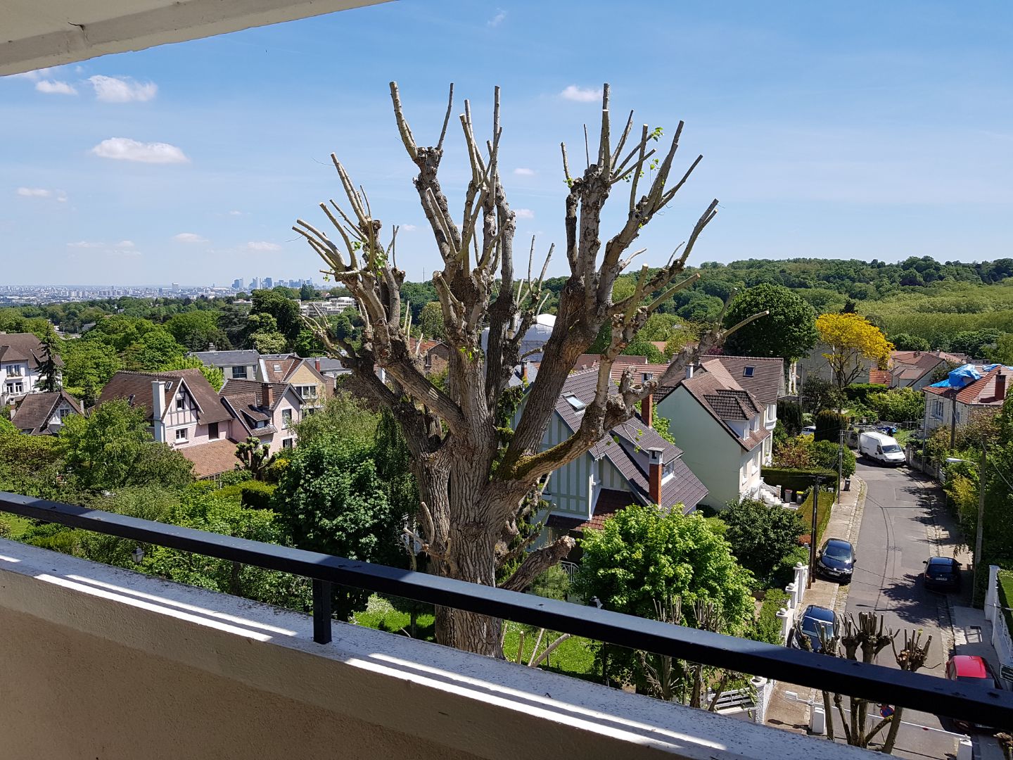 APT F3 + BALCON +PK + CAVE - 63 m² - MARLY LE ROI CENTRE VILLAGE