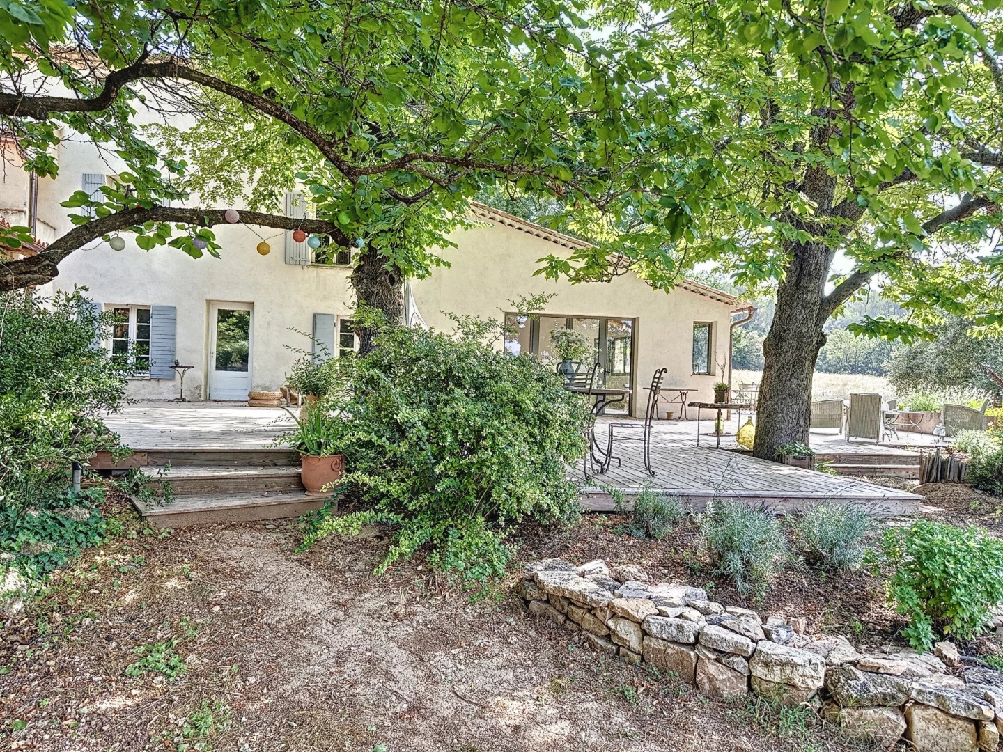 Authentique bastide de charme, 3 hectares, source
