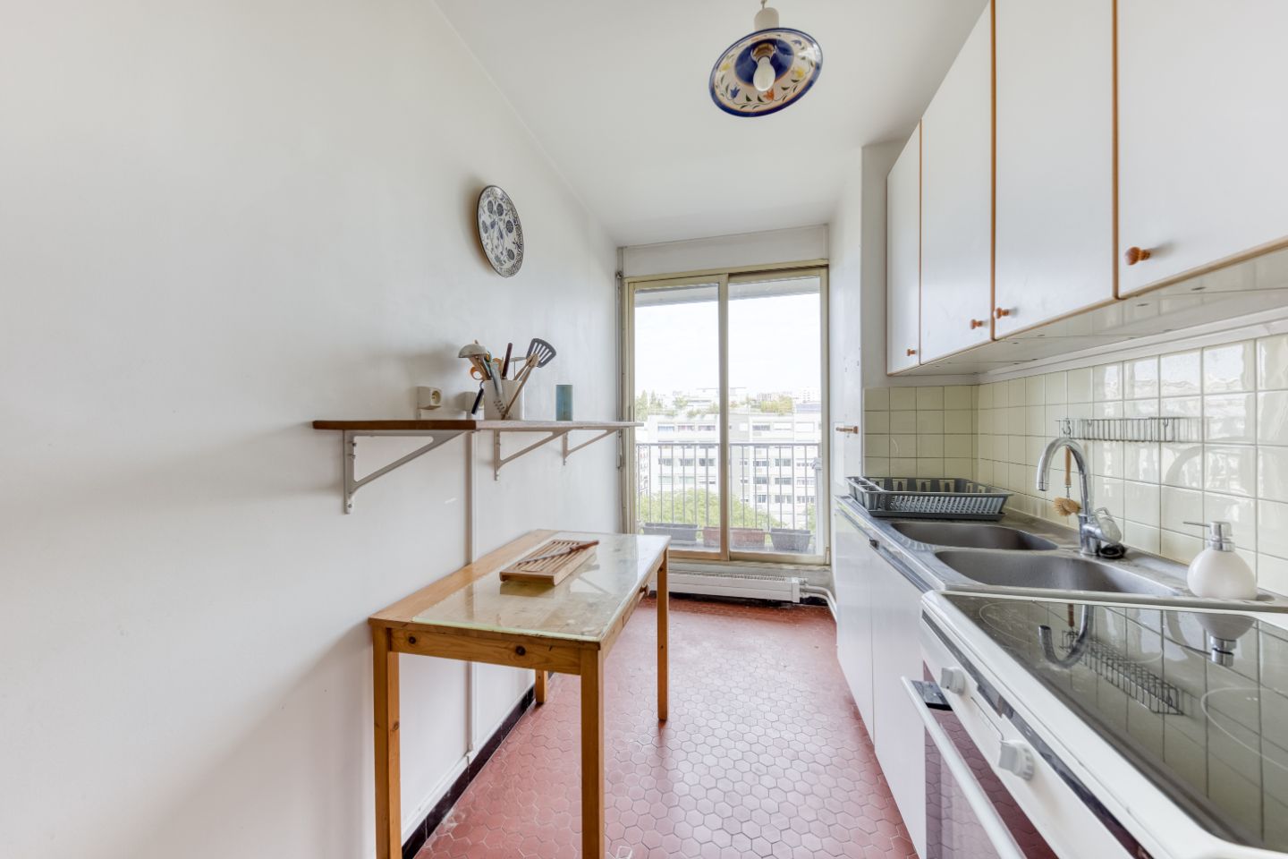 BELLEVILLE — 3 PIÈCES · 65,80 m² · BALCON 10,36 m² · 8ᵉ ÉTAGE · 