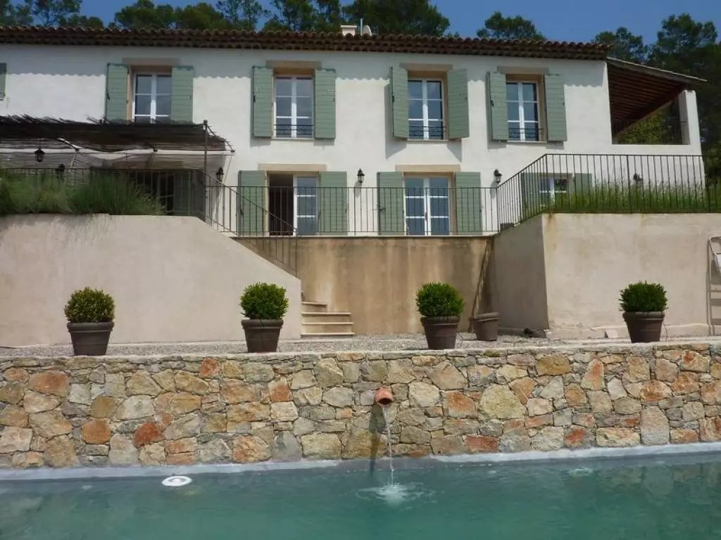 Rare Bastide Provencale au calme avec vue dégagée à Lorgues
