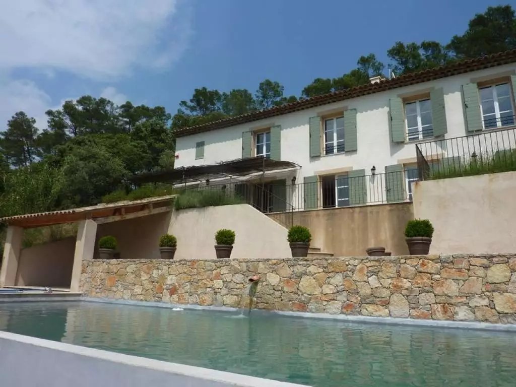 Maison à vendre  - 300m2 - Lorgues (83510)