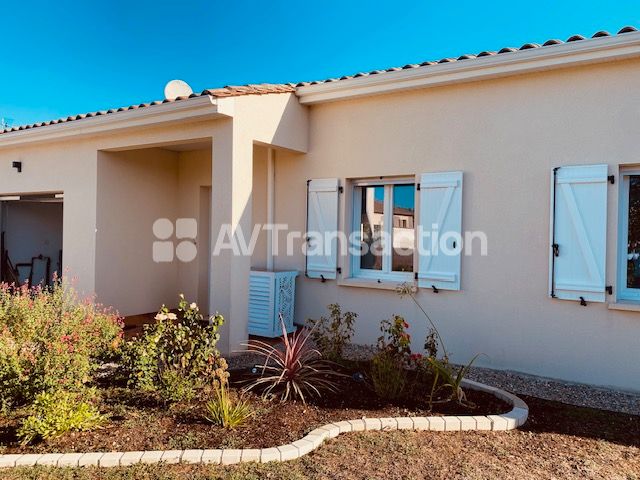 Maison à vendre  - 5 pièce(s) - 104m2 - Barbezieux-saint-hilaire (16300)