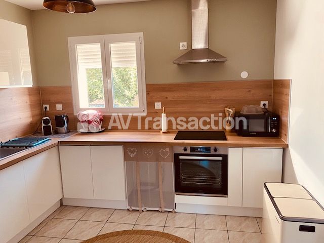 Maison à vendre  - 5 pièce(s) - 104m2 - Barbezieux-saint-hilaire (16300)
