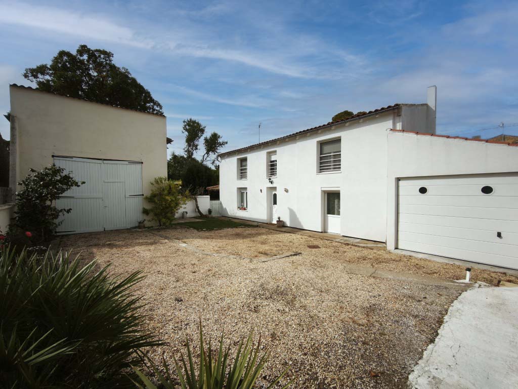 Maison à vendre  - 4 pièce(s) - 77.75m2 - Gemozac (17260)