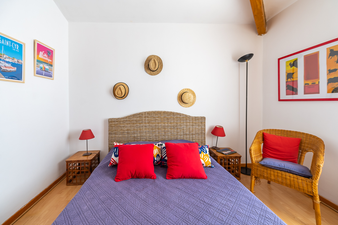 🏡 LA CADIÈRE-D’AZUR – ÉLÉGANTE PROPRIÉTÉ AVEC PISCINE