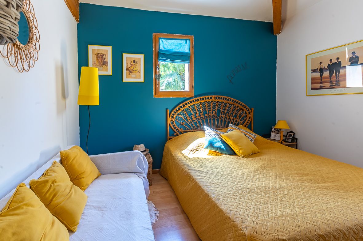 🏡 LA CADIÈRE-D’AZUR – ÉLÉGANTE PROPRIÉTÉ AVEC PISCINE