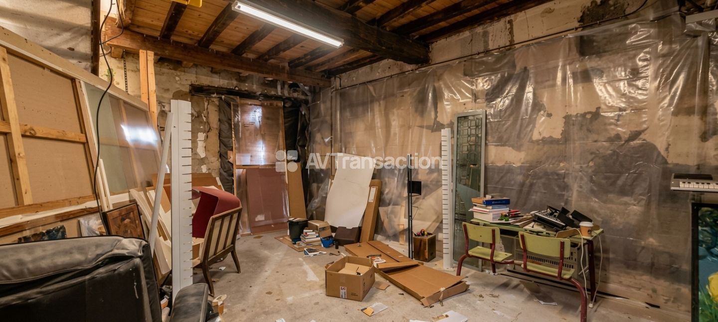 33500 LIBOURNE-IMMEUBLE EN PIERRES A RENOVER-360M² SUR 3 ETAGES