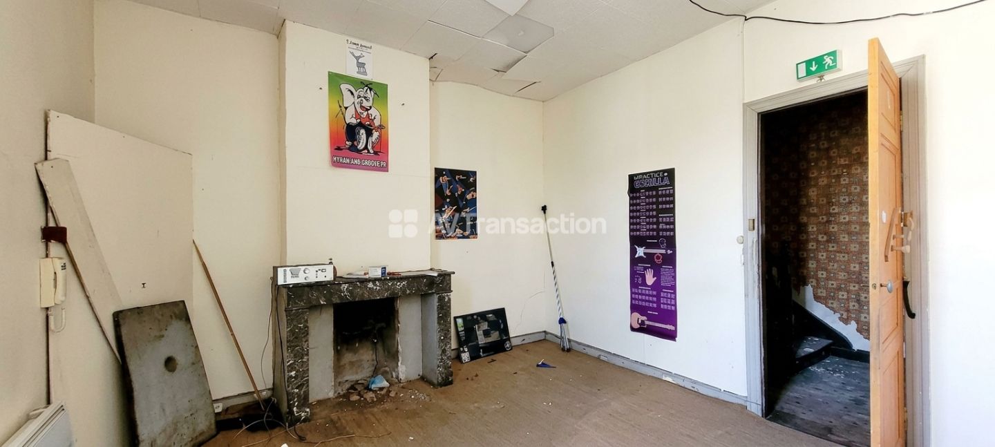 33500 LIBOURNE-IMMEUBLE EN PIERRES A RENOVER-360M² SUR 3 ETAGES