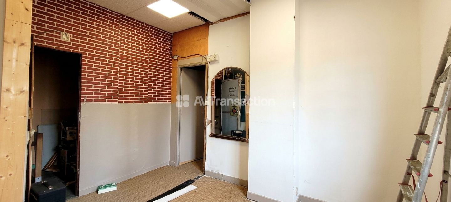 33500 LIBOURNE-IMMEUBLE EN PIERRES A RENOVER-360M² SUR 3 ETAGES