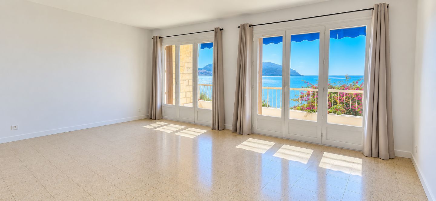 Appartement à louer  - 3 pièce(s) - 66m2 - Saint-cyr-sur-mer (83270)