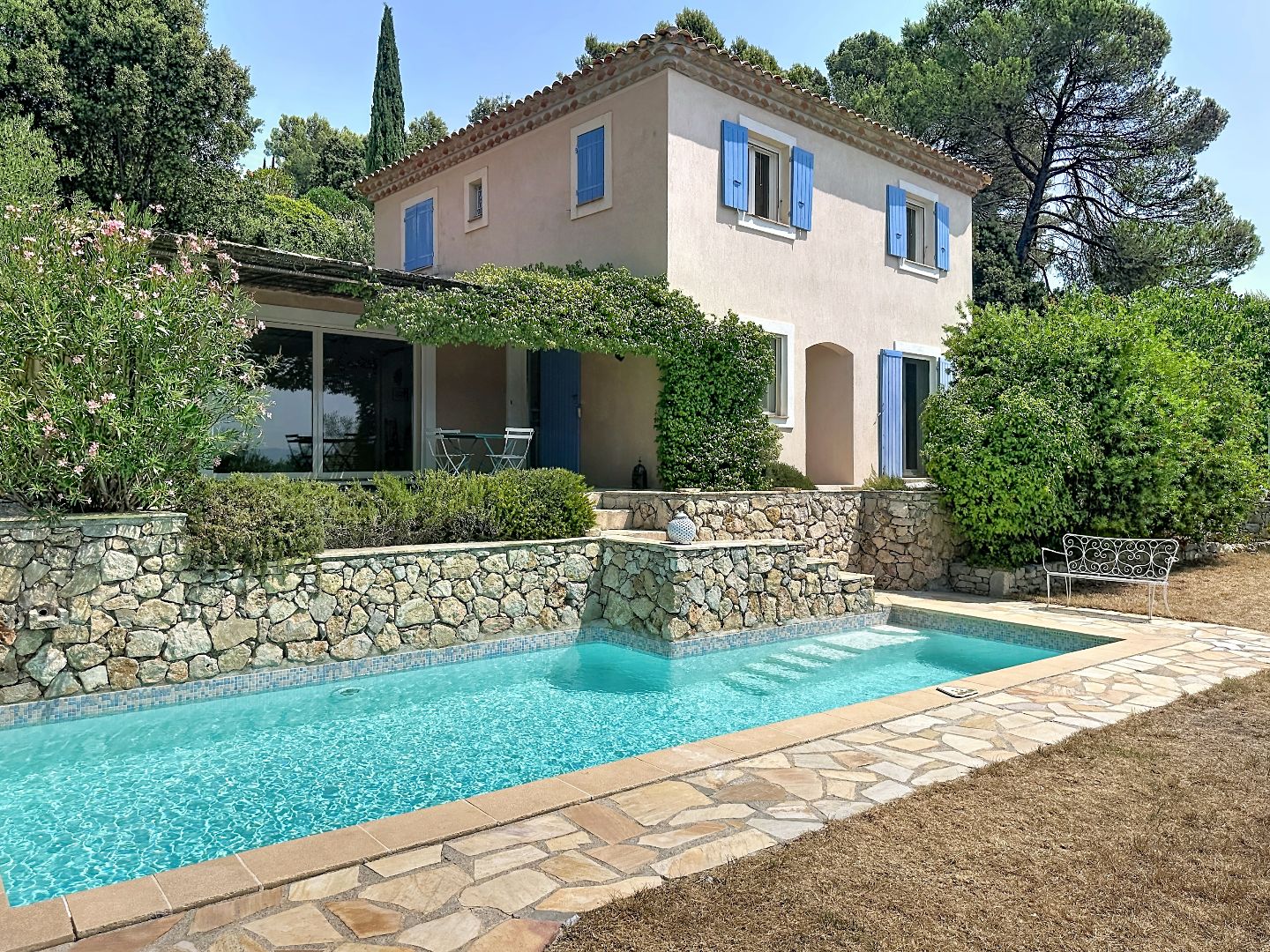 Maison à vendre  - 5 pièce(s) - 137m2 - Lorgues (83510)