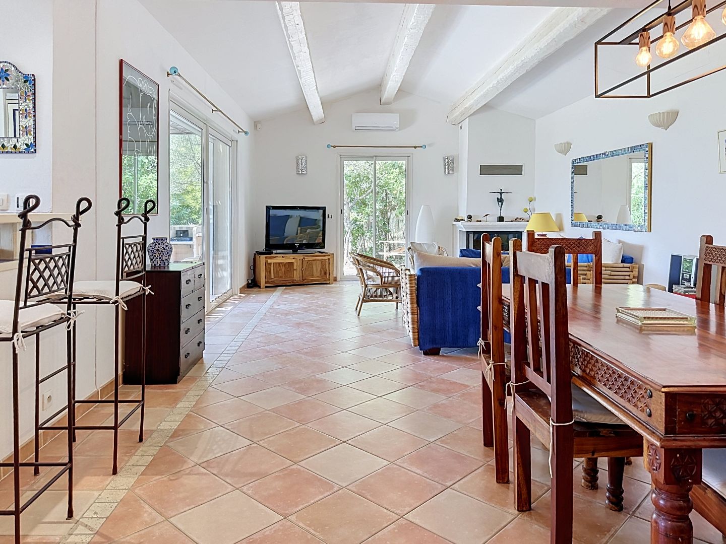 Villa de charme avec vue panoramique, piscine à Lorgues