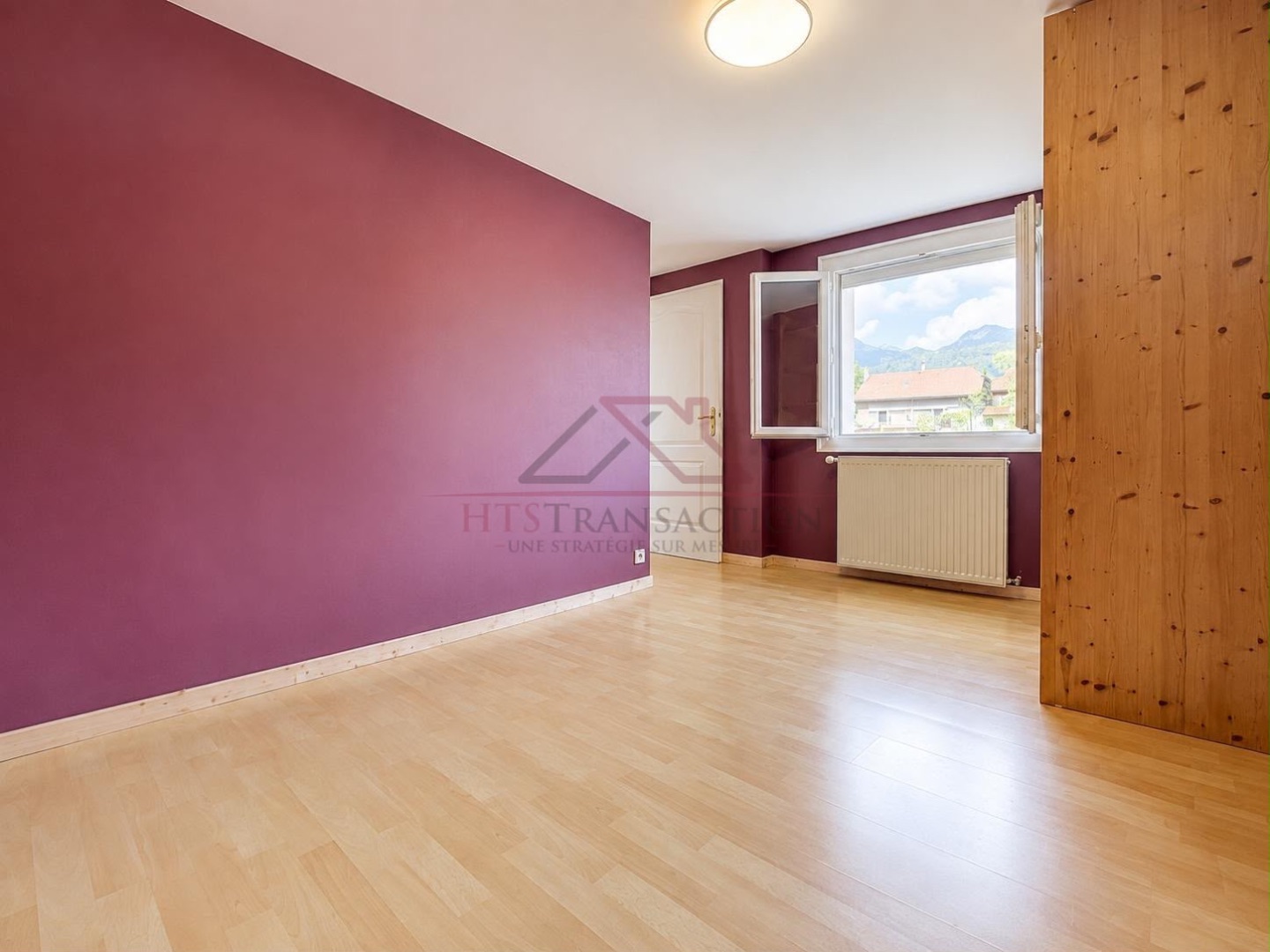 Maison - 4 pièces - Gex