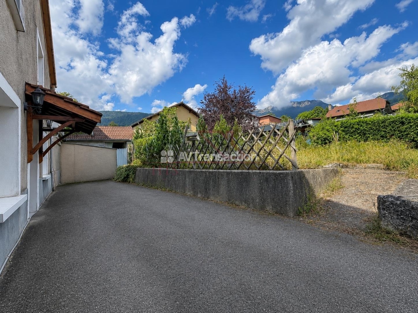 Maison à vendre  - 4 pièce(s) - 75m2 - Gex (01170)