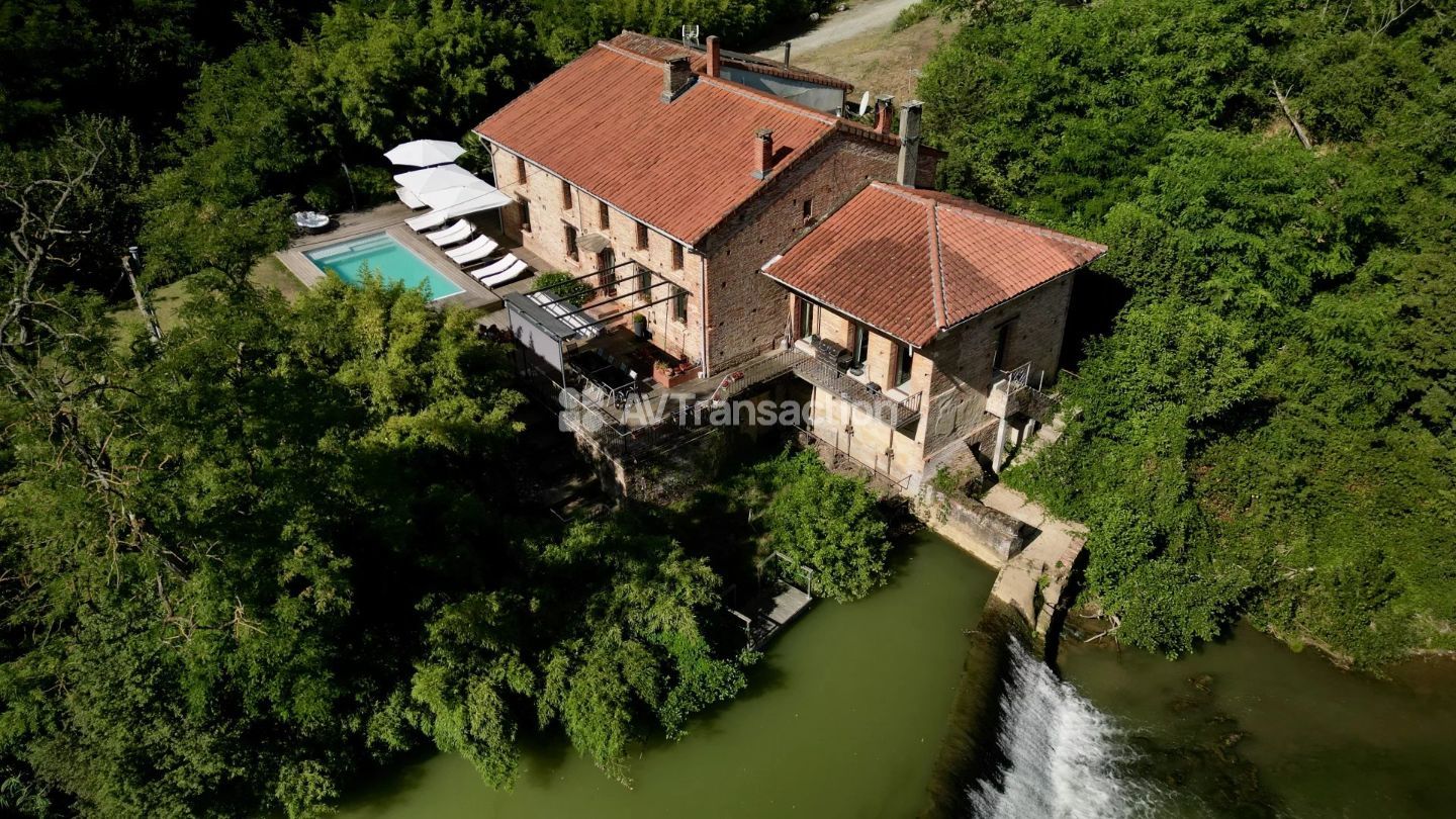 Ancien moulin de 411 m² avec piscine - Montesquieu-Volvestre (31