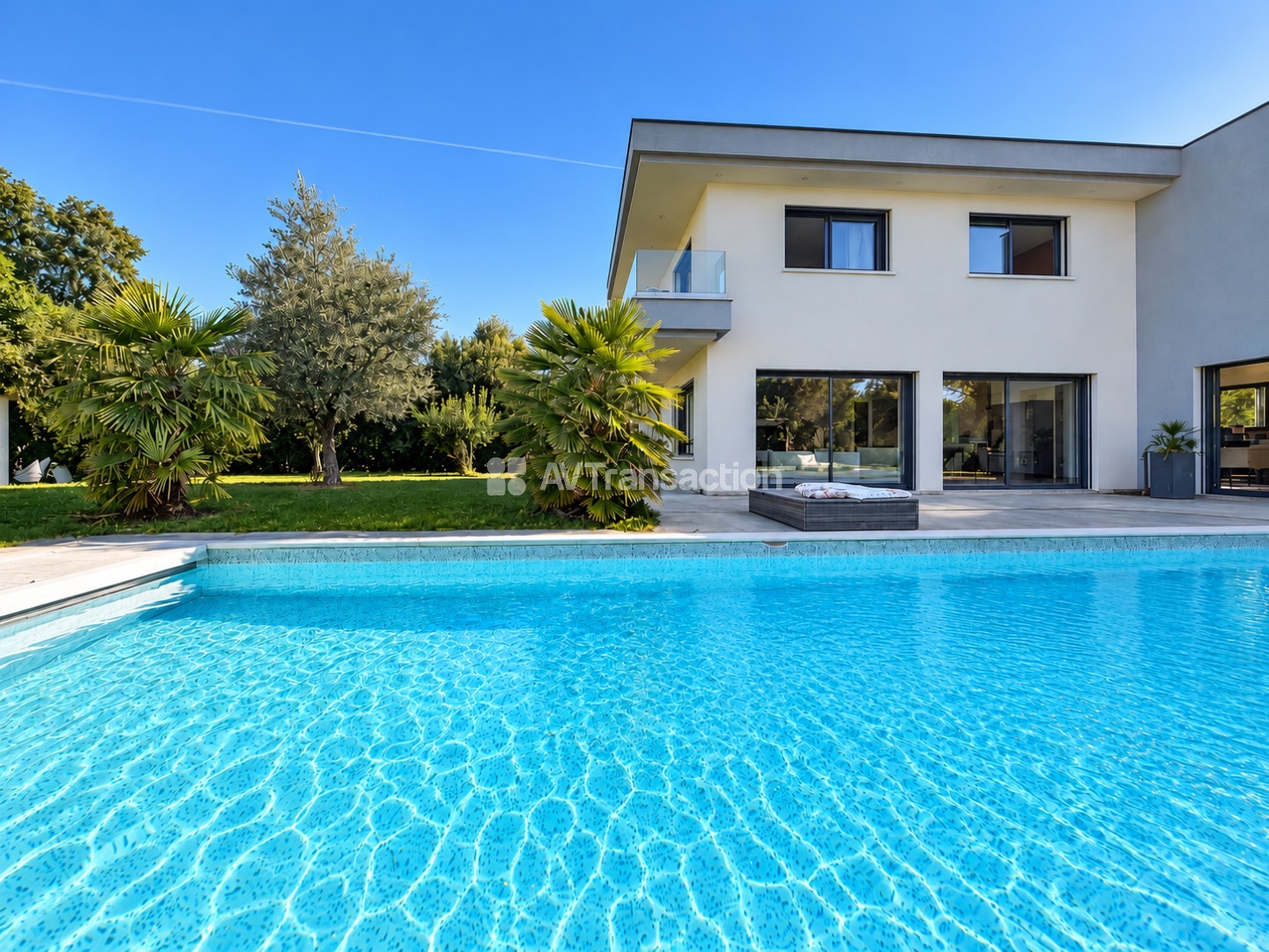 Maison à vendre  - 5 pièce(s) - 1250m2 - Chens-sur-léman (74140)