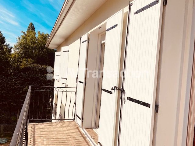 Maison à vendre  - 10 pièce(s) - 151m2 - Châteauneuf-sur-charente (16120)