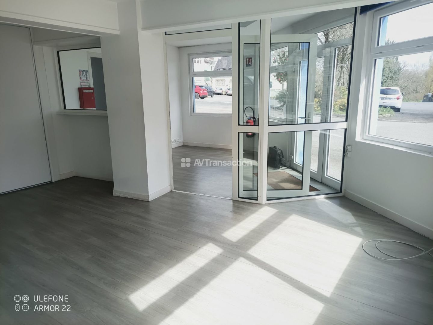 Local commercial à vendre  - 4 pièce(s) - 62m2 - Châteauneuf-du-faou (29520)