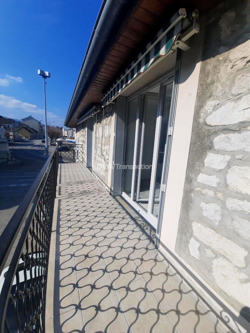 Appartement entièrement rénové