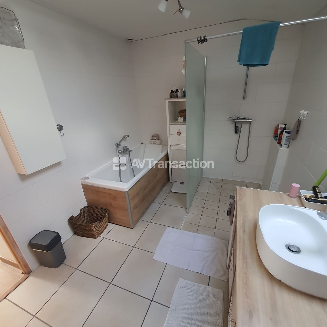Maison de 170 m² rénovée 10mn de Boos