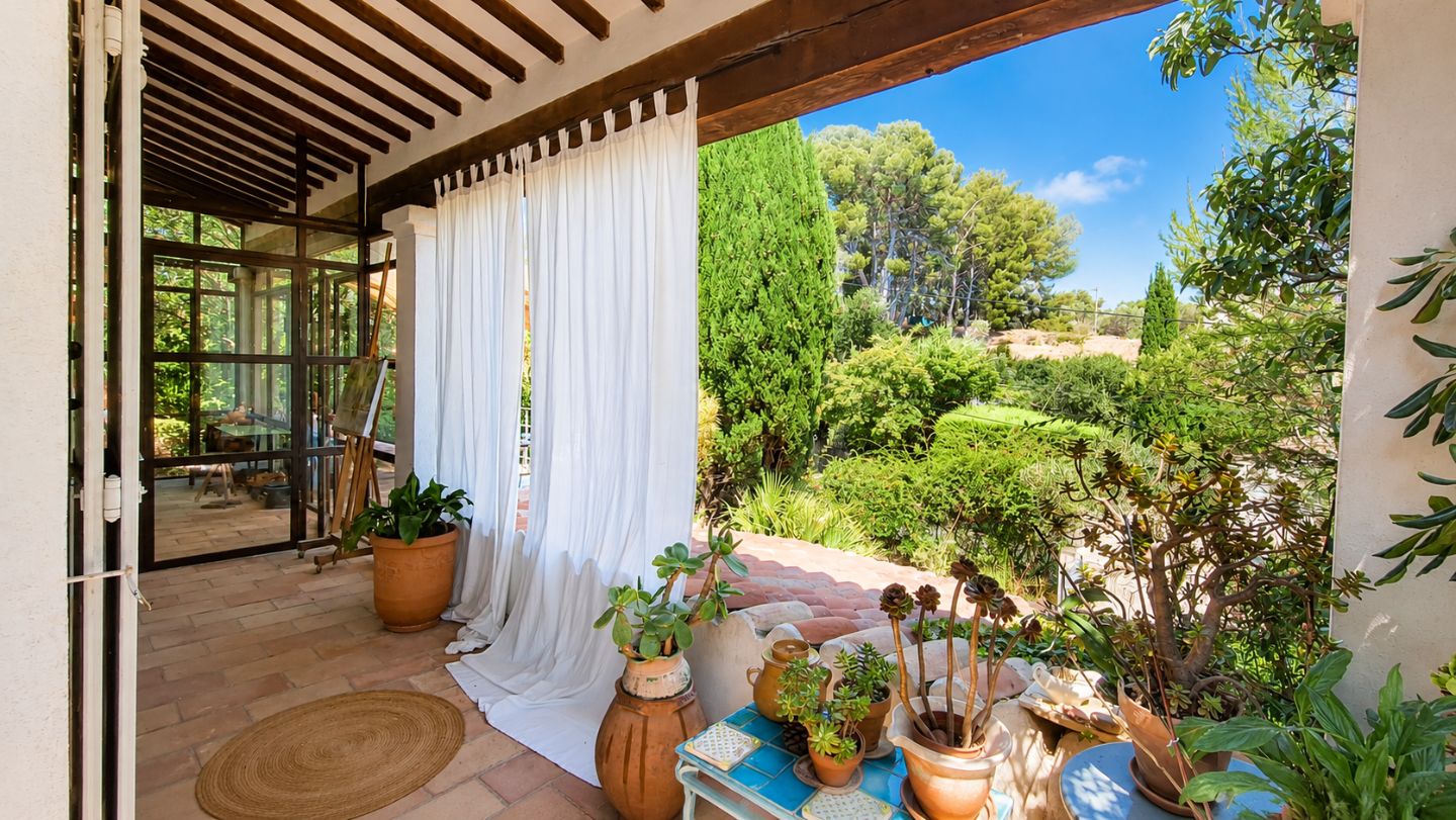 À vendre – Maison de charme à Saint-Cyr-sur-Mer.