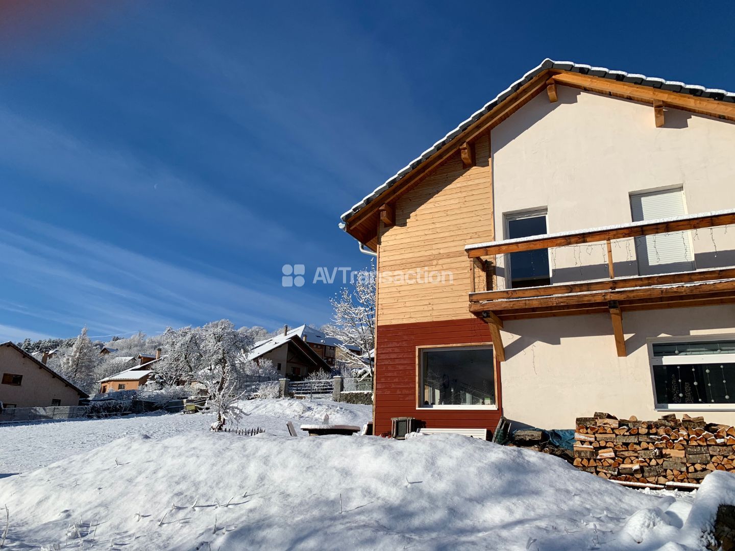 Maison en ossature bois T6, vue montagne — Châteauroux-les-Alpes