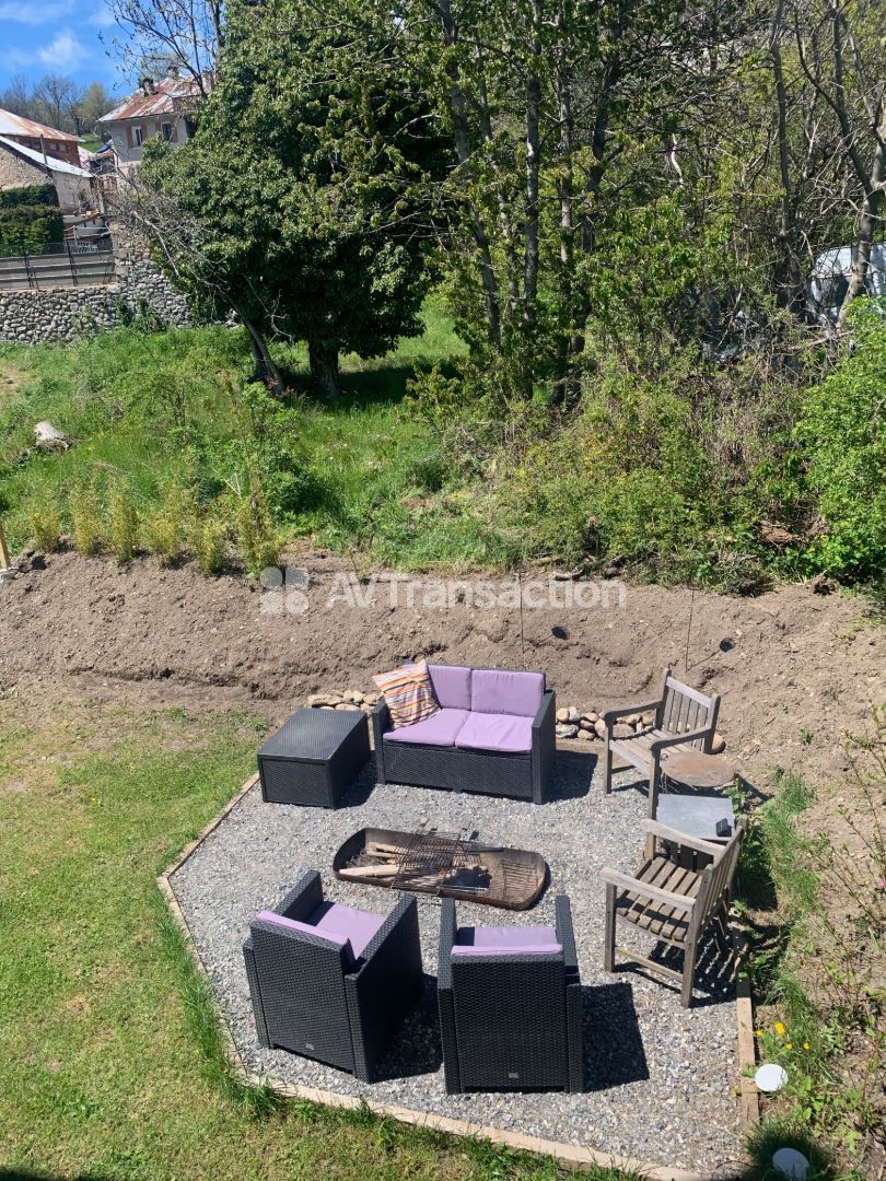 Maison à vendre  - 5 pièce(s) - 135m2 - Châteauroux-les-alpes (05380)