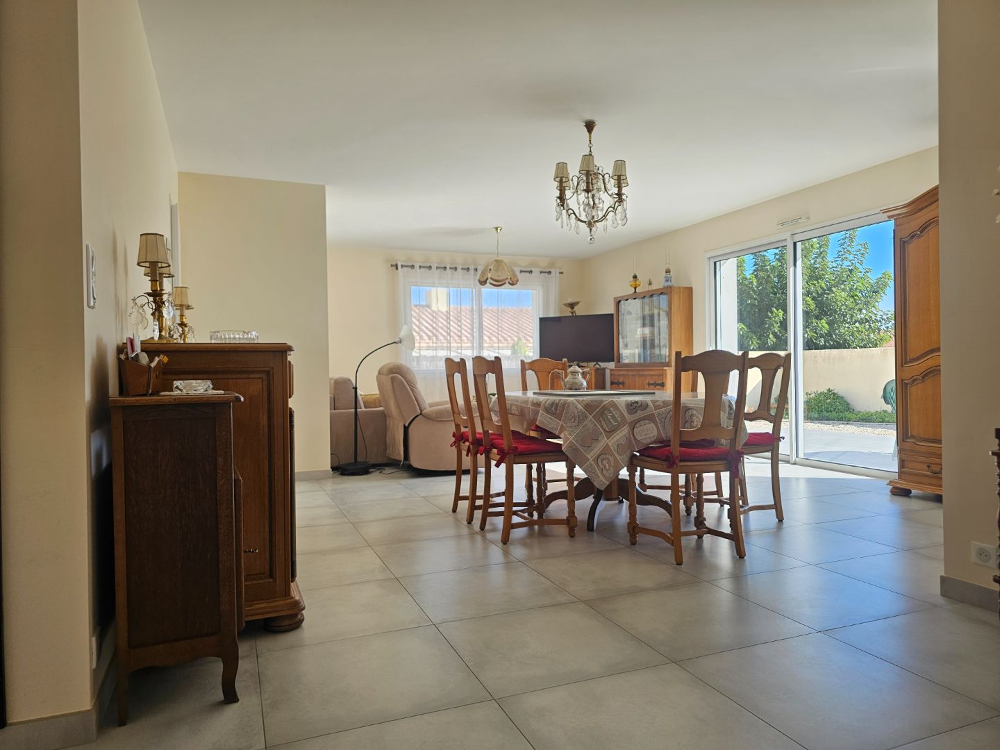Maison 4 pièces de 104 m² à Challans – au calme, à proximité du 