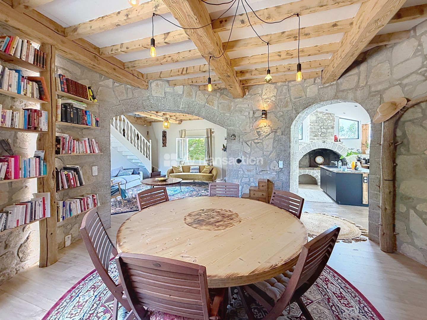 Maison de caractère 228 m² avec piscine - Brissac (34190)