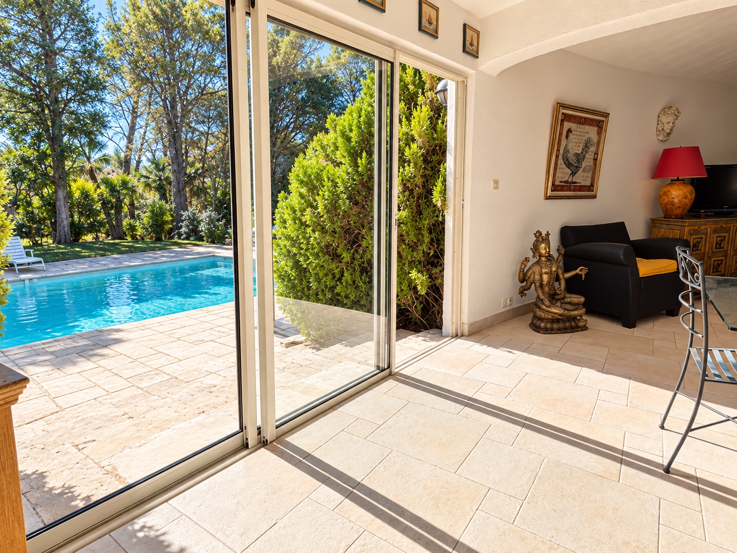 Propriété atypique de 233 m² sur 1 hectare avec piscine et étang