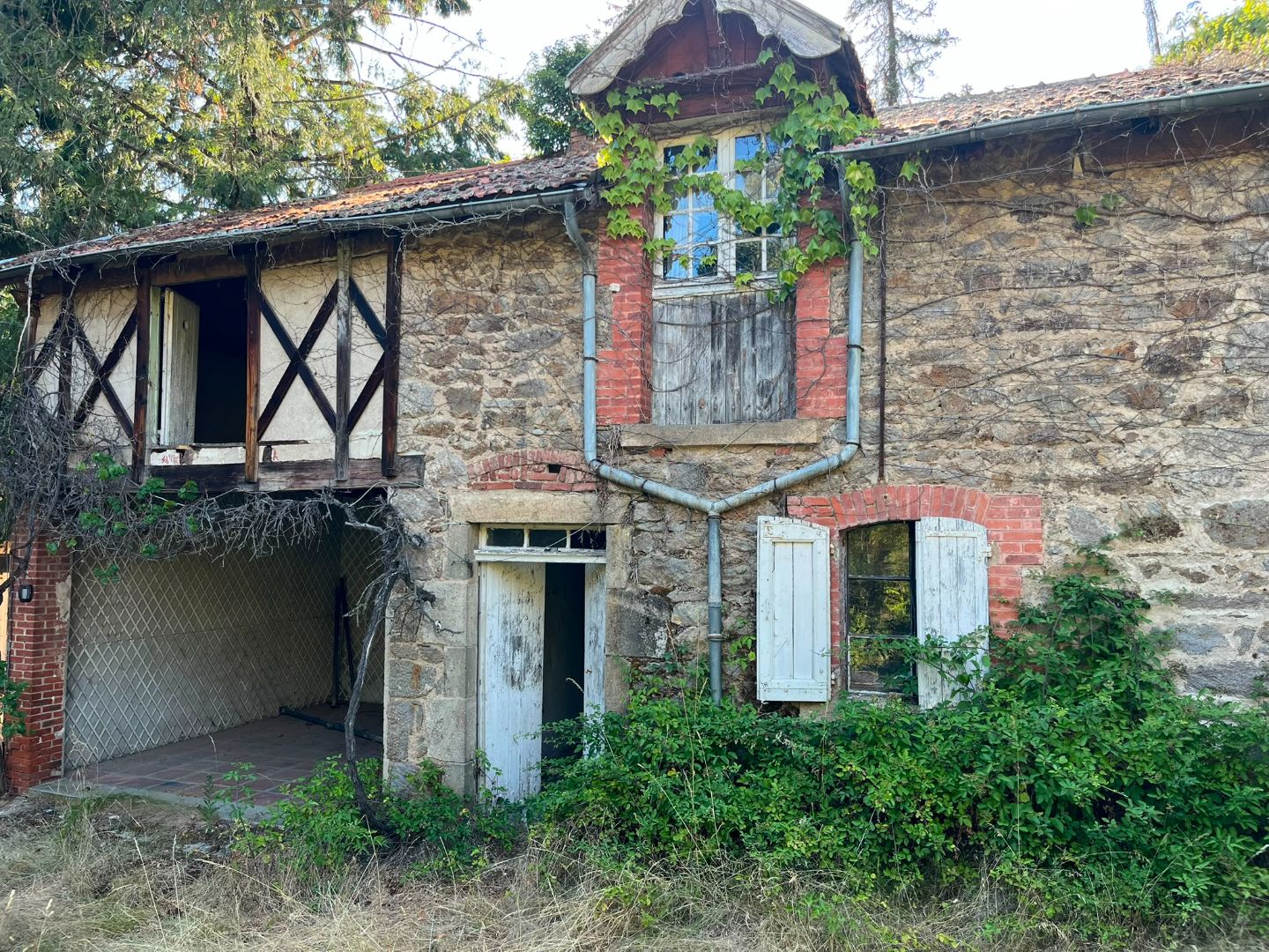 Propriete - 140 m² - 6 pièces