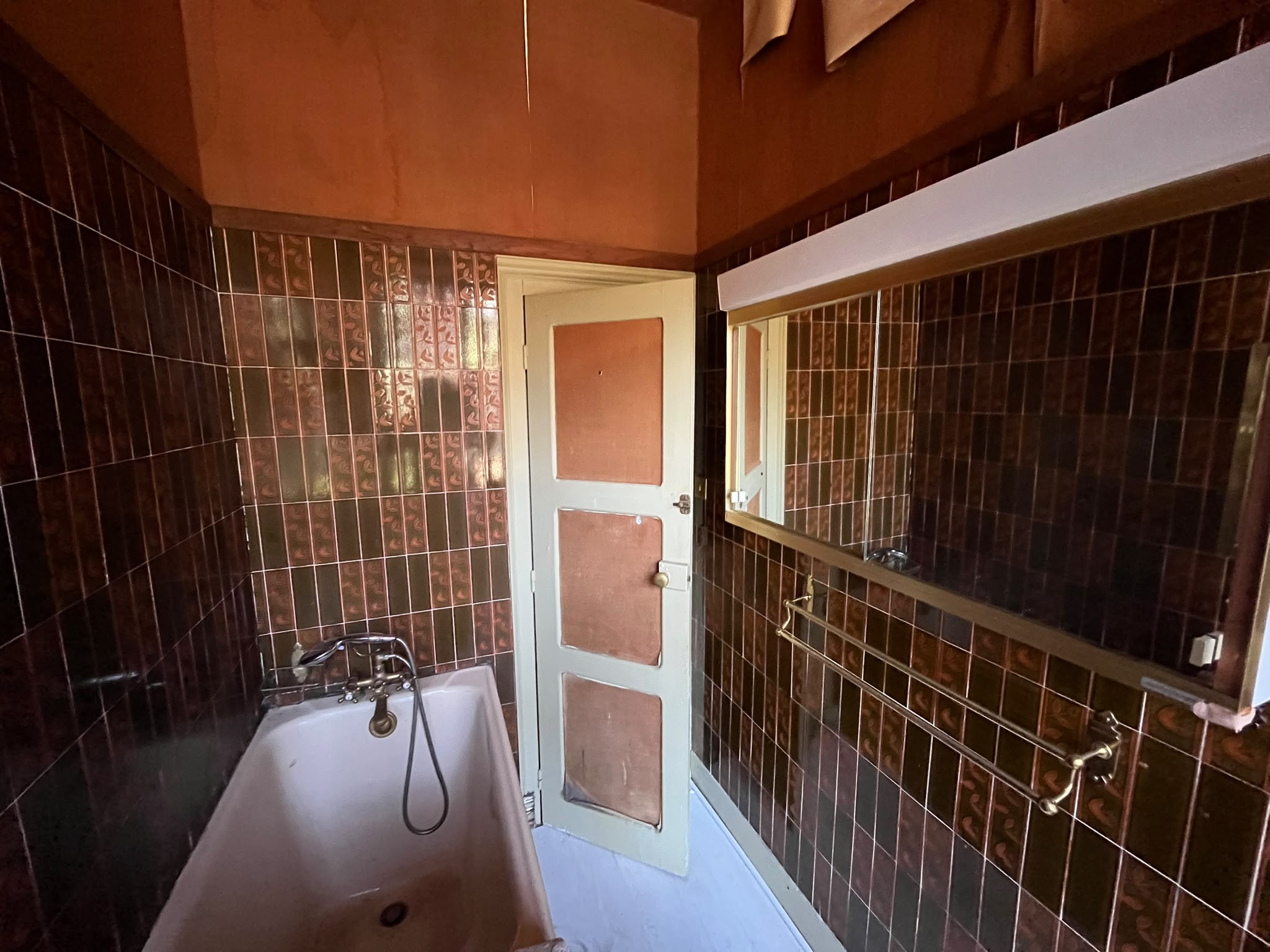 Propriété à vendre  - 6 pièce(s) - 140m2 - Blesle (43450)