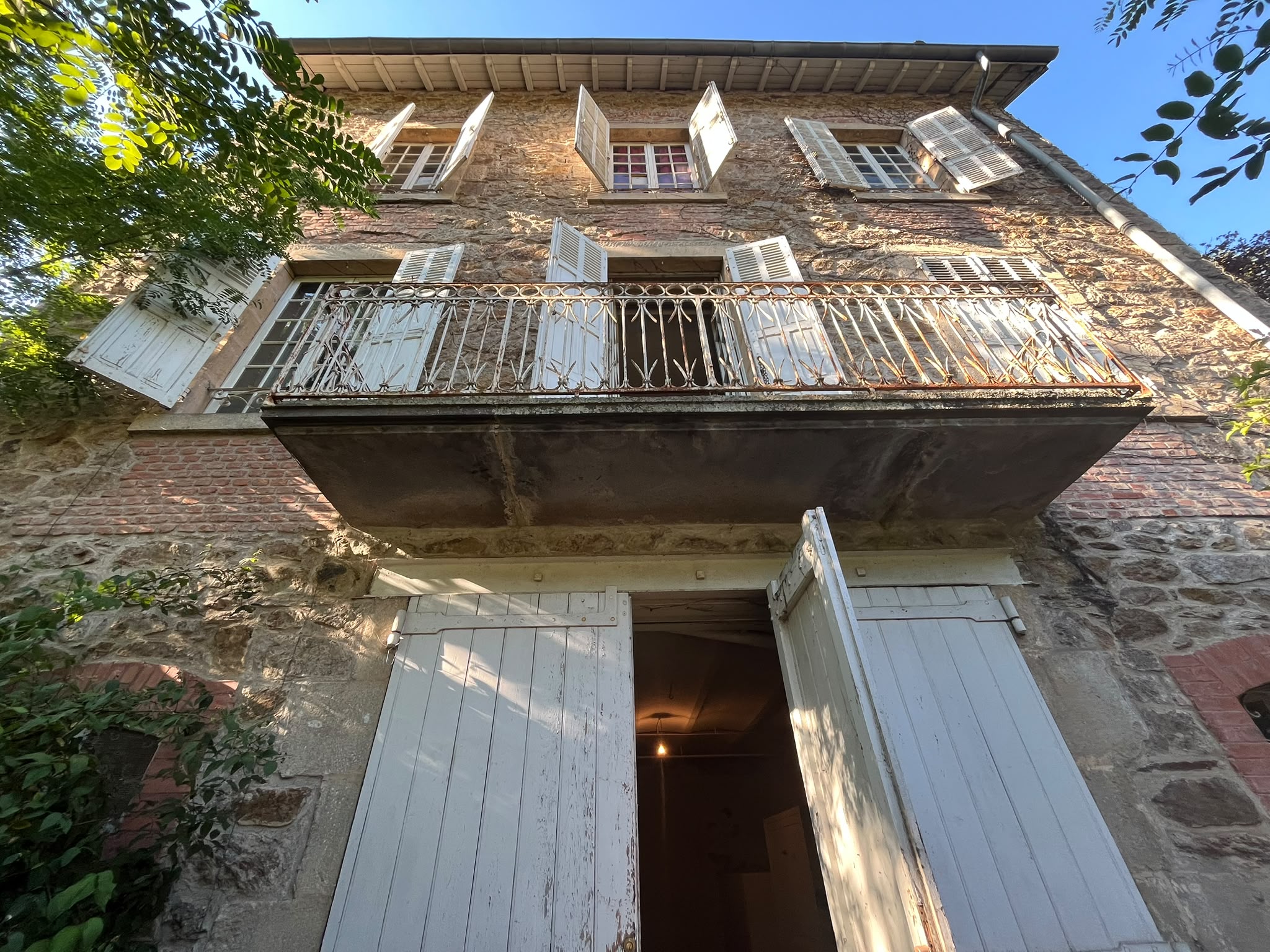 Propriété à vendre  - 6 pièce(s) - 140m2 - Blesle (43450)
