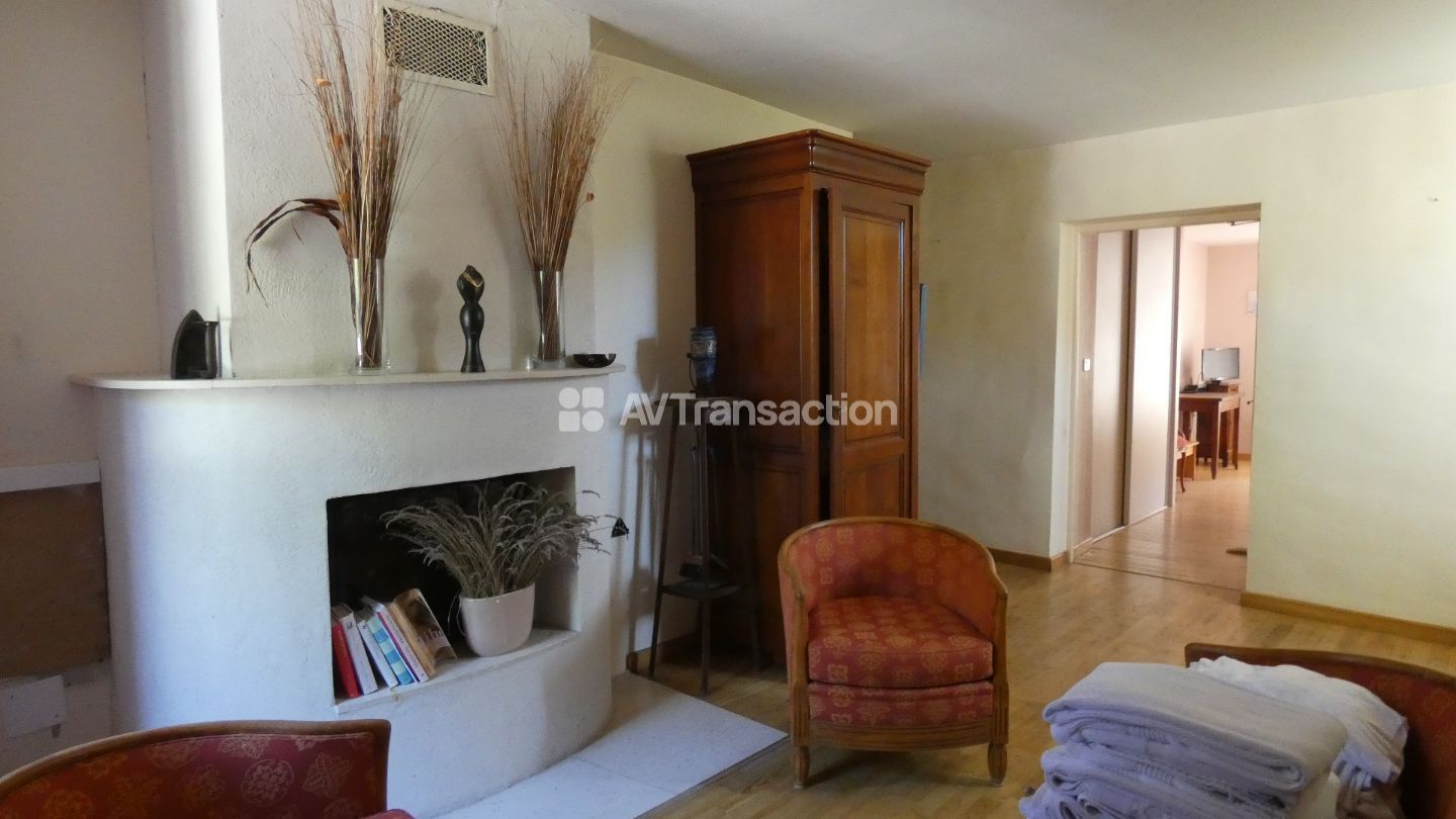 Maison de village à vendre  - 13 pièce(s) - 354.12m2 - Saint-andré-de-valborgne (30940)