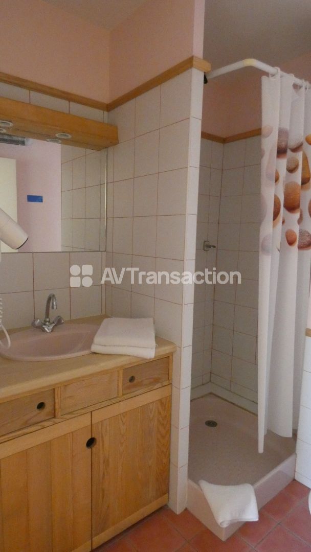 Maison de village à vendre  - 13 pièce(s) - 354.12m2 - Saint-andré-de-valborgne (30940)