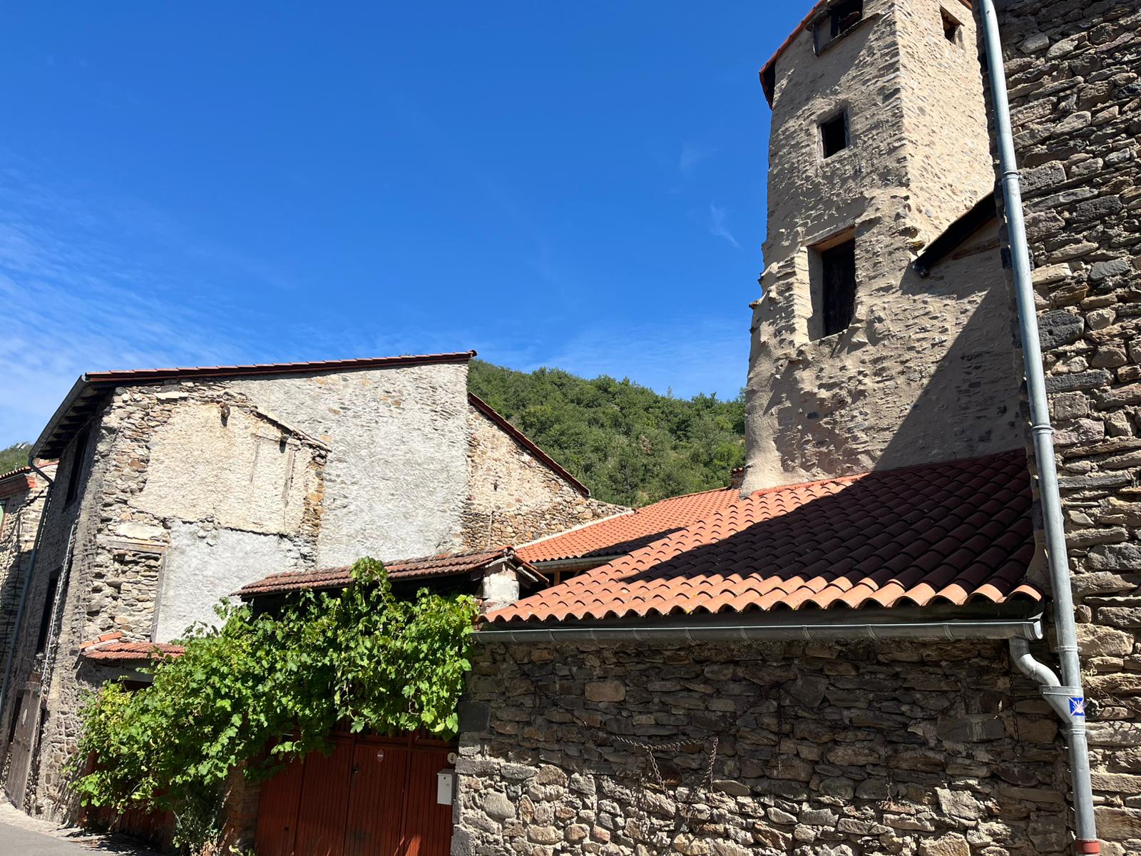 Immeuble à vendre  - 420m2 - Blesle (43450)