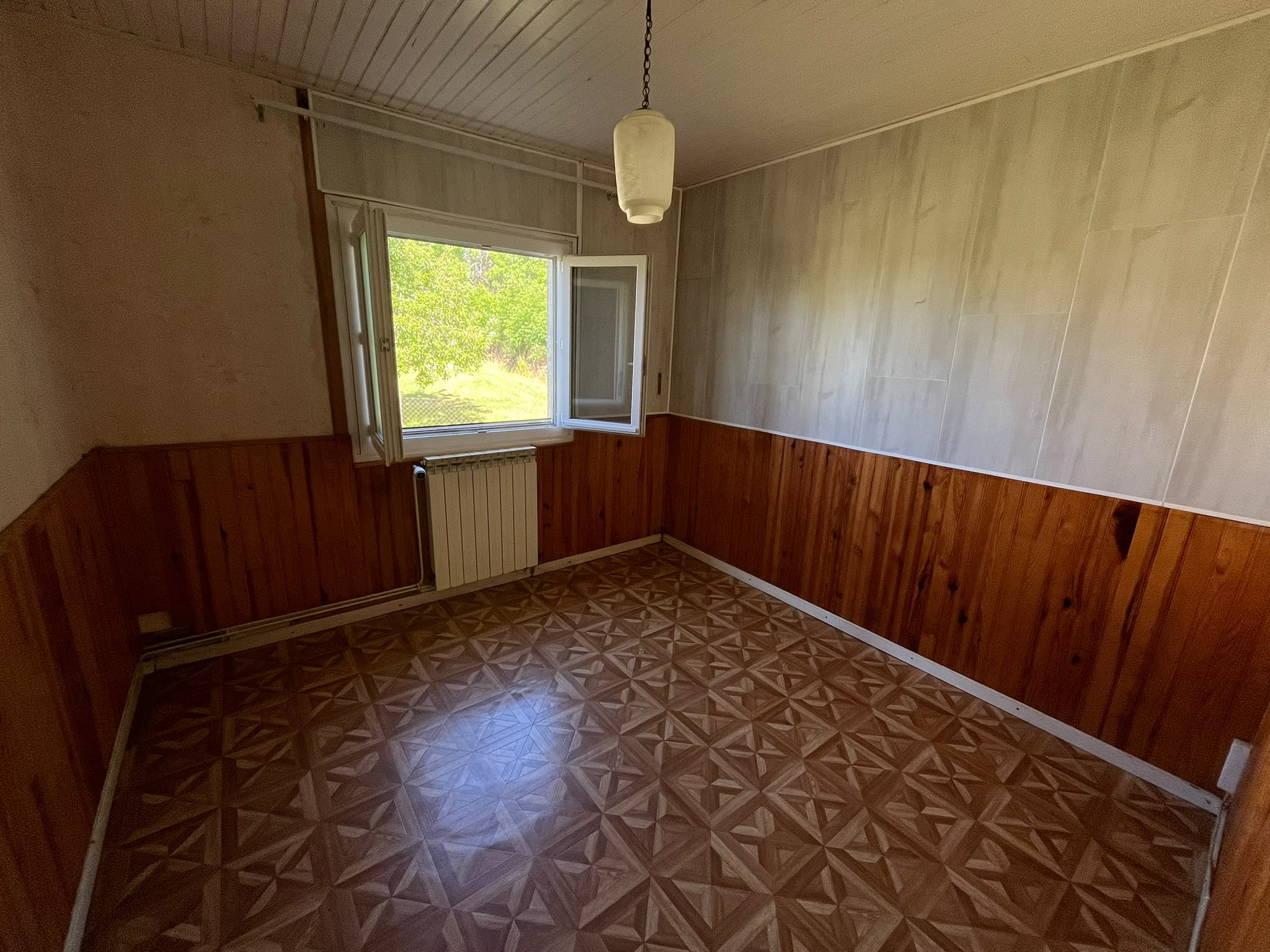 Maison à vendre  - 4 pièce(s) - 80m2 - Cussac (15430)