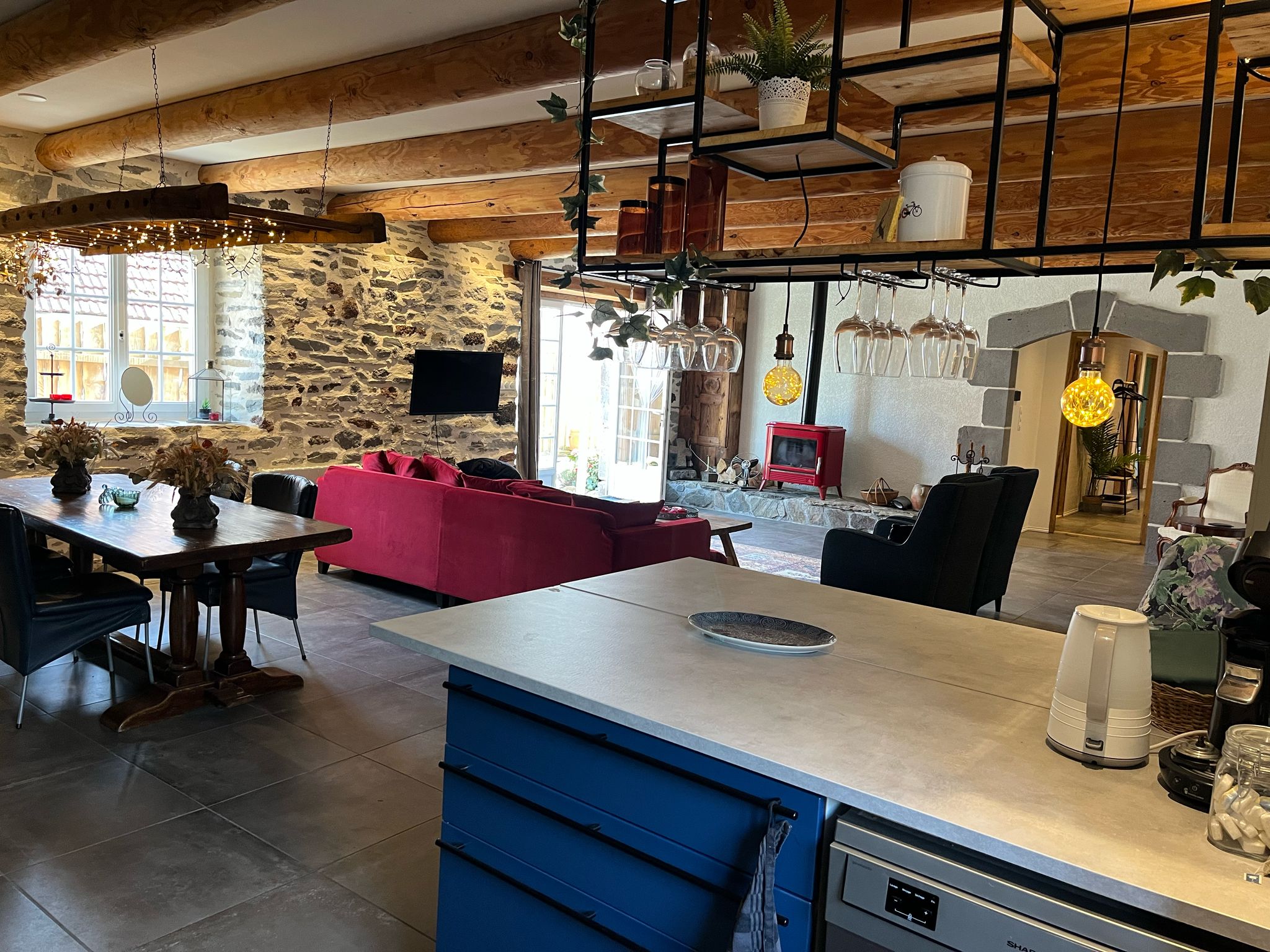 Maison à vendre  - 6 pièce(s) - 173m2 - Foulières (15500)