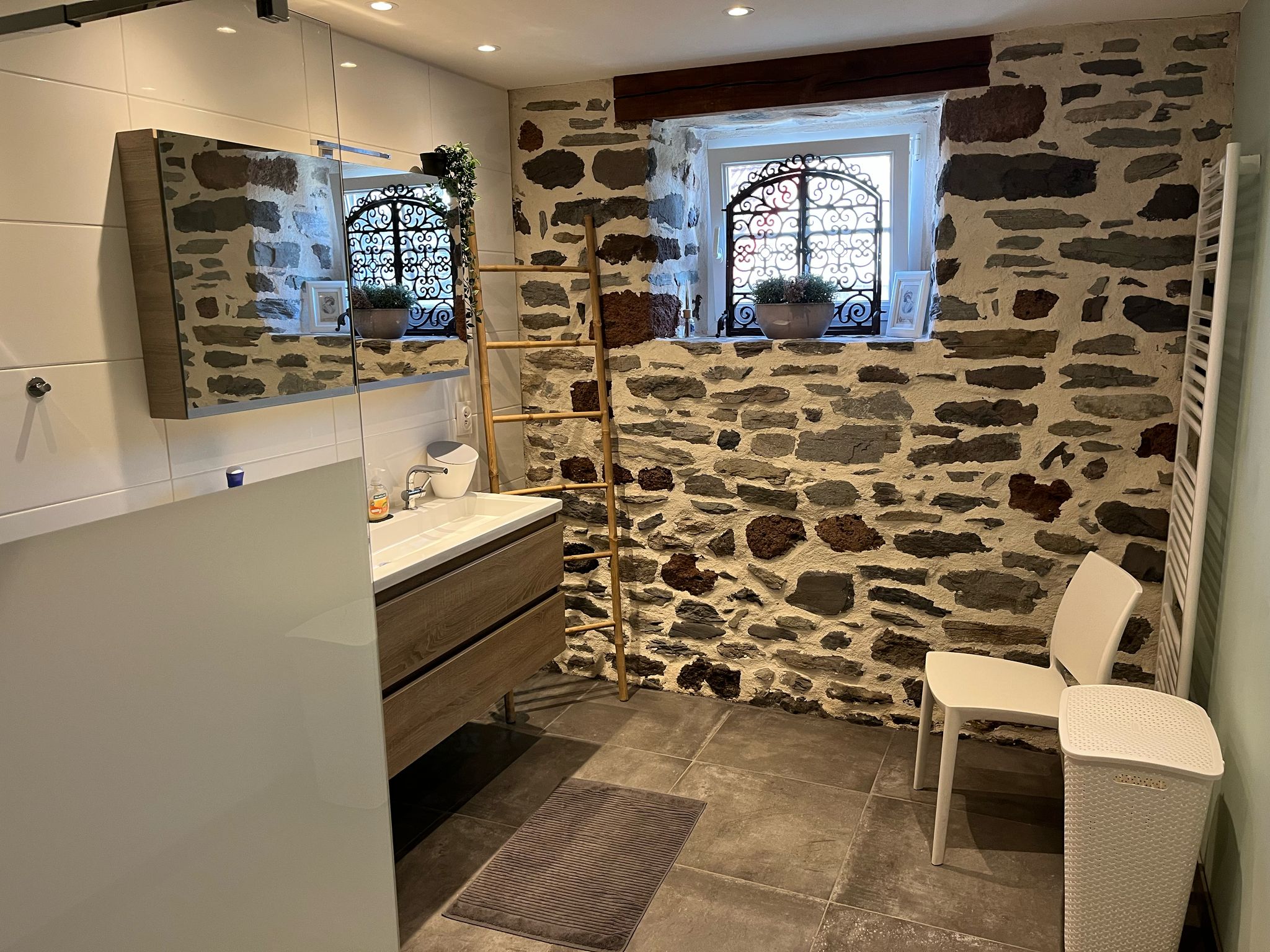 Maison à vendre  - 6 pièce(s) - 173m2 - Foulières (15500)